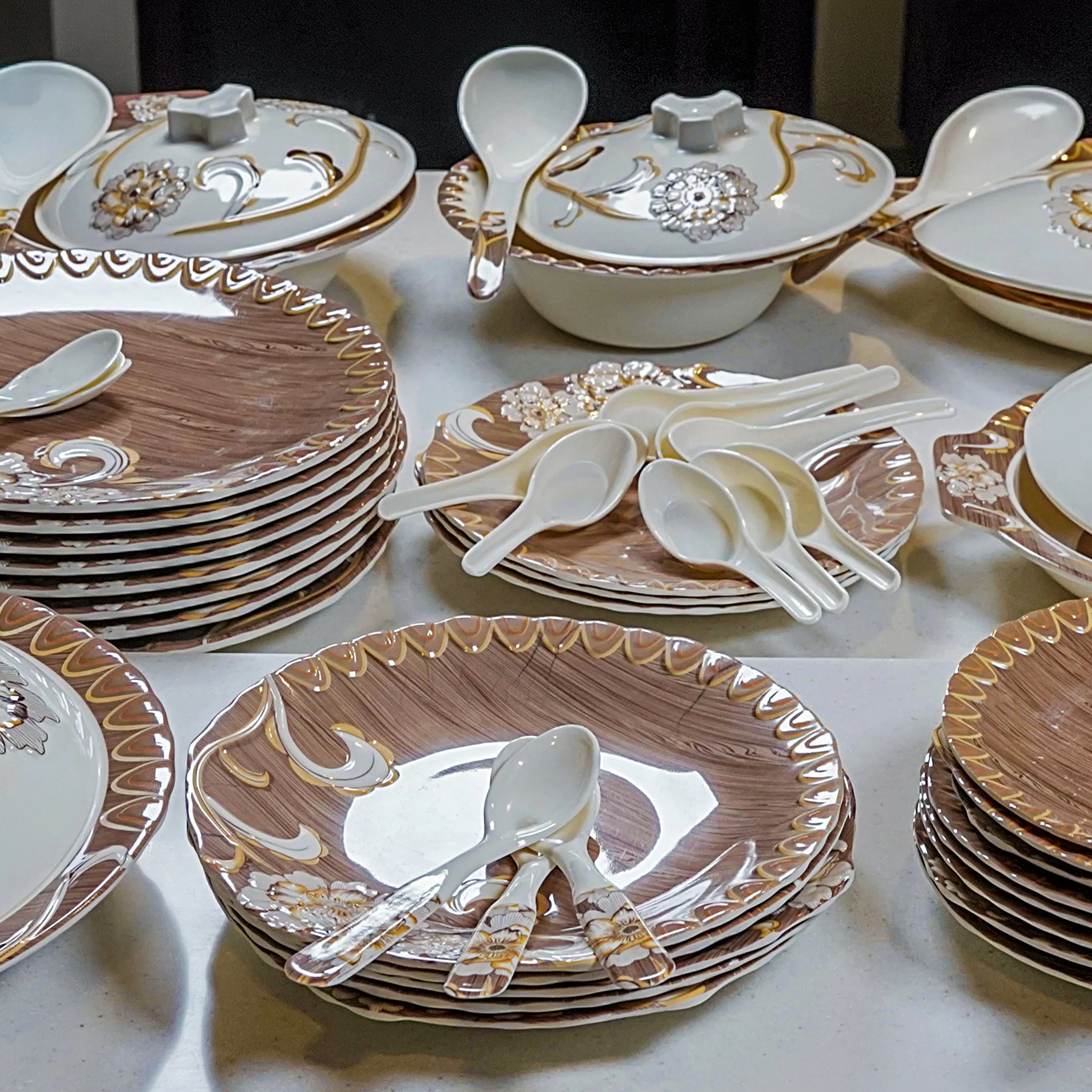 64 Piece Royal Circle Dinnerset