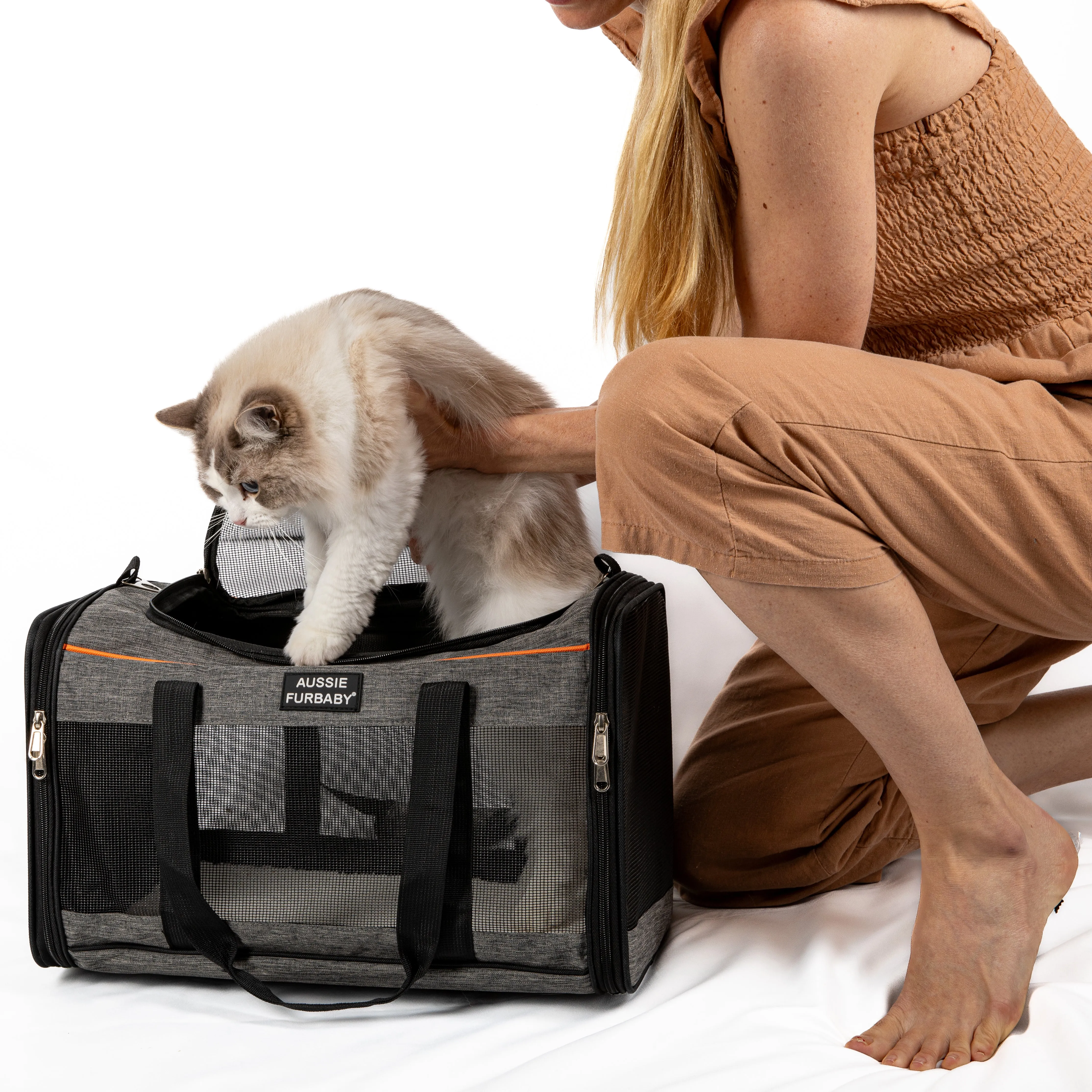 AUSSIE FURBABY Cat Carrier & Dog Carrier - Durable Padded Travel Bag, Comfortable Pet Carrier with Shoulder Strap - Airline Approved Cat Carrier Versatile Cat Backpack Cat Bag Collapsible Cat Carrier